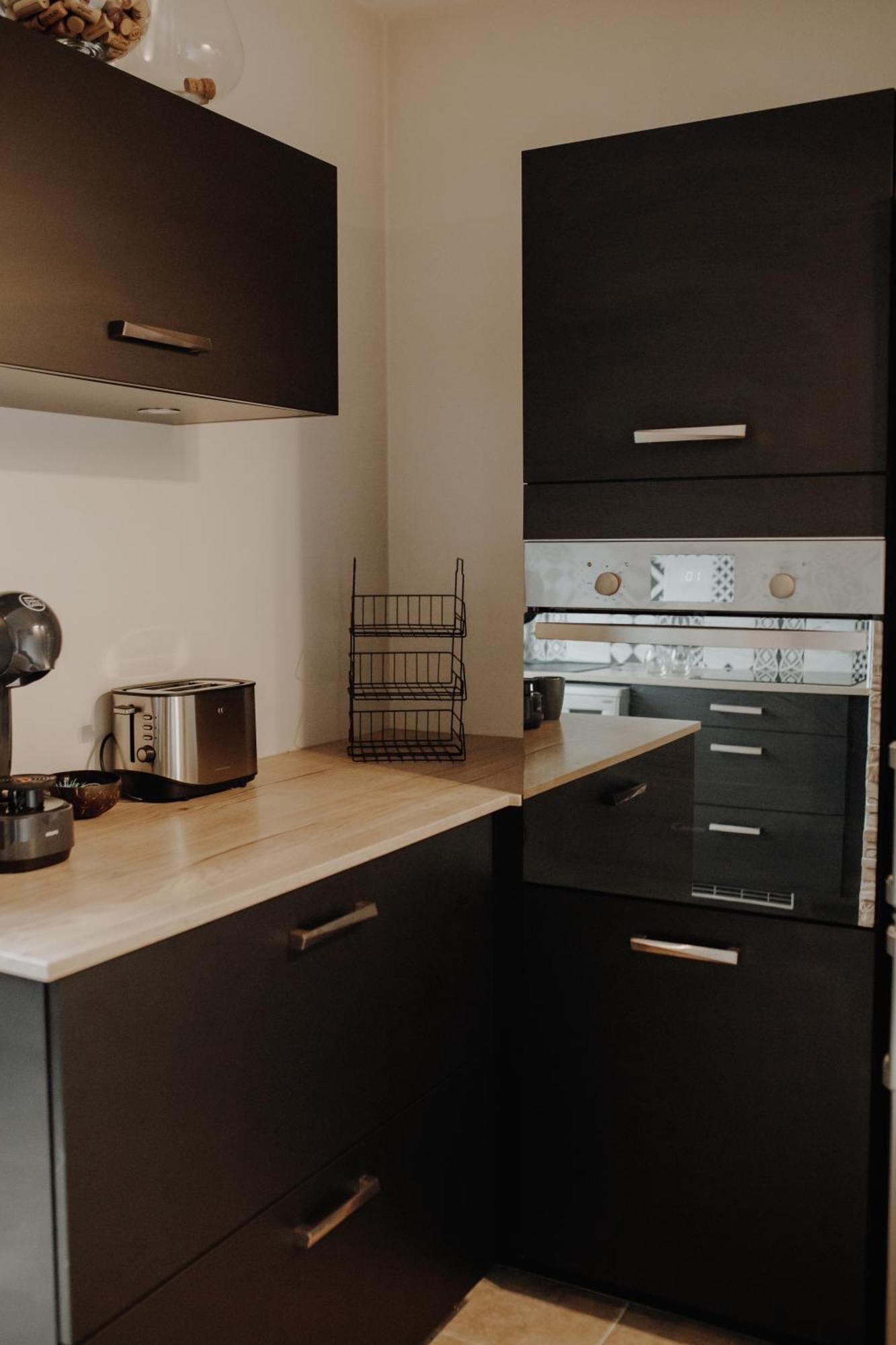 Superbe Appartement Renove - Salon De Provence מראה חיצוני תמונה