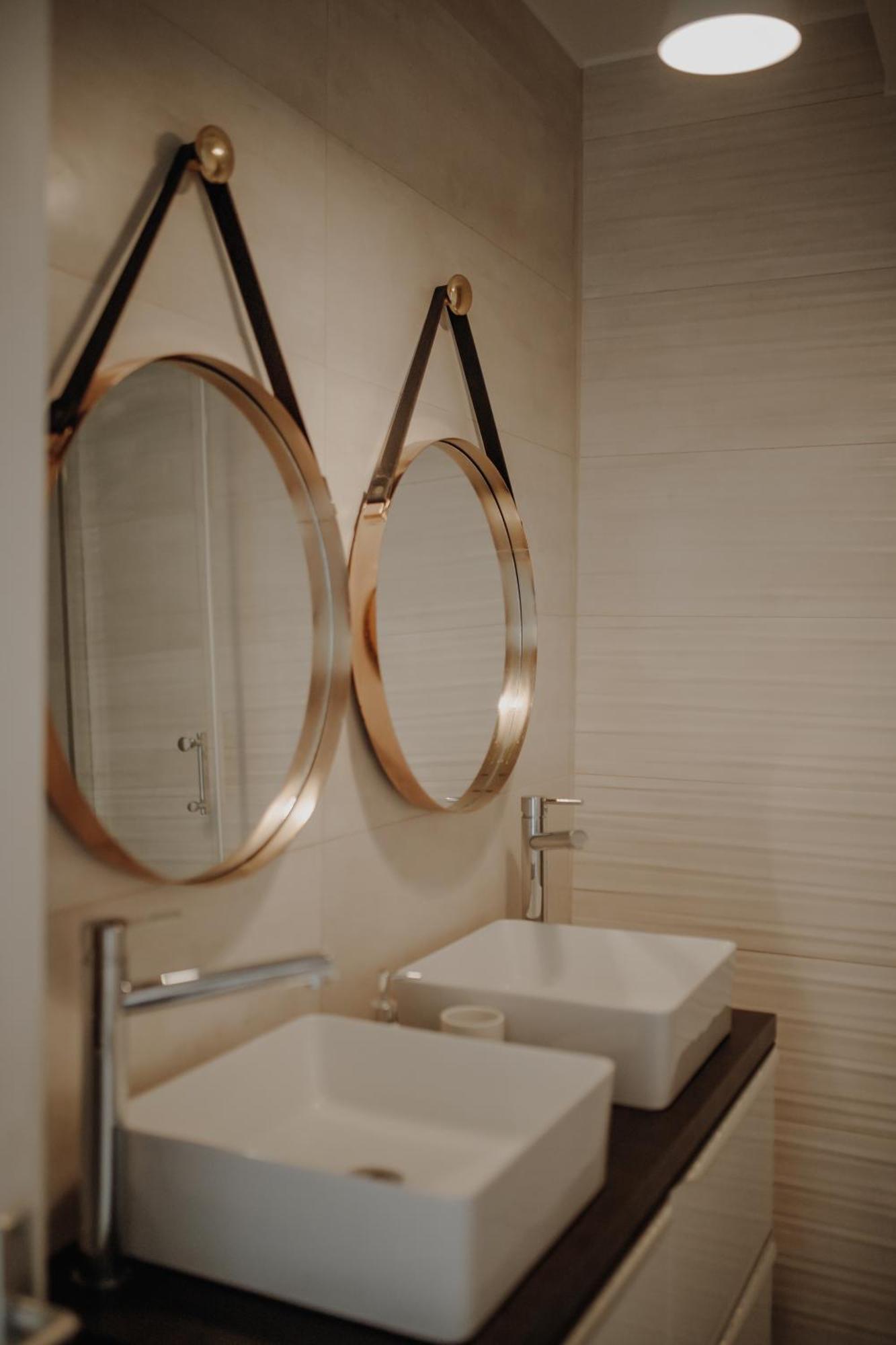 Superbe Appartement Renove - Salon De Provence מראה חיצוני תמונה