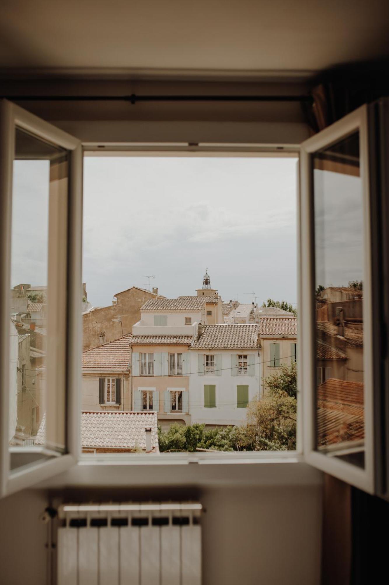Superbe Appartement Renove - Salon De Provence מראה חיצוני תמונה